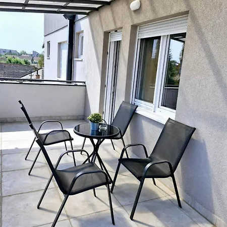 Lux Apartment Zrenjanin